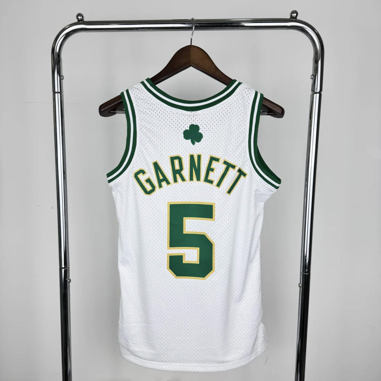 Boston Celtics 2008 Kevin Garnett White Mitchell & Ness Swingman Jersey