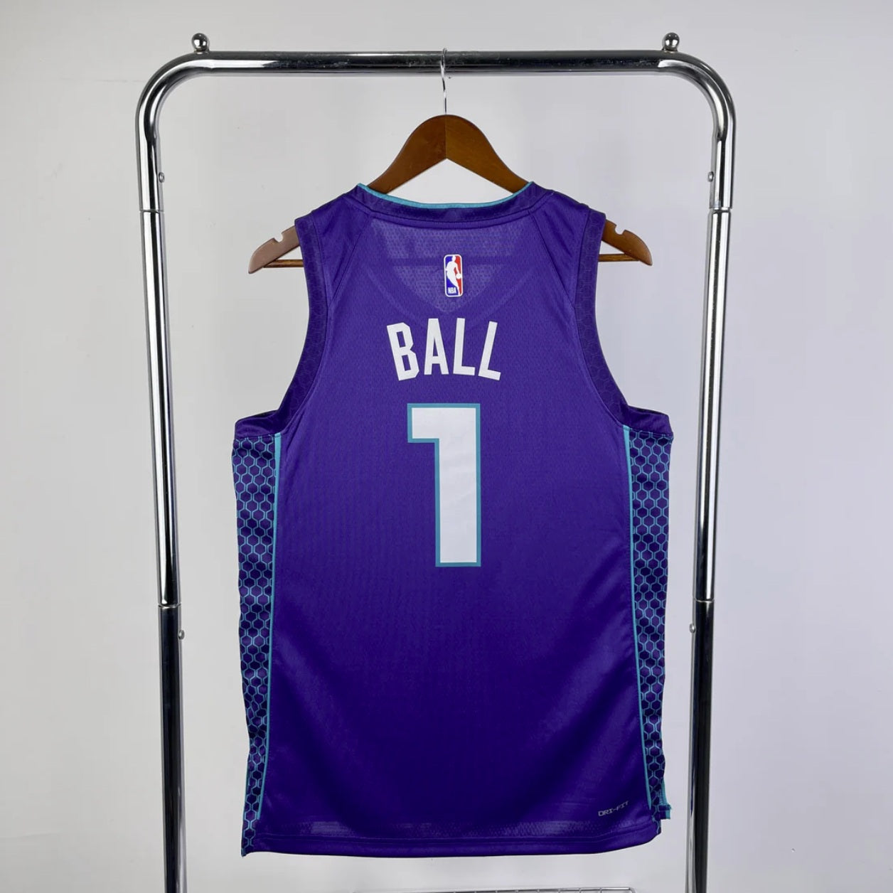 Charlotte Hornets 2023-24 Jordan Brand Purple Statement Edition Swingman Jersey