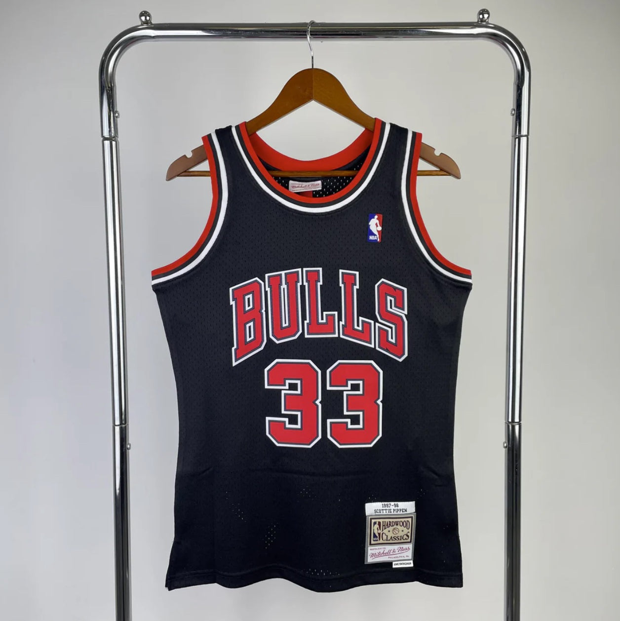 Chicago Bulls 1997-98 #33 Scottie Pippen Alternate Mitchell & Ness Swingman Jersey