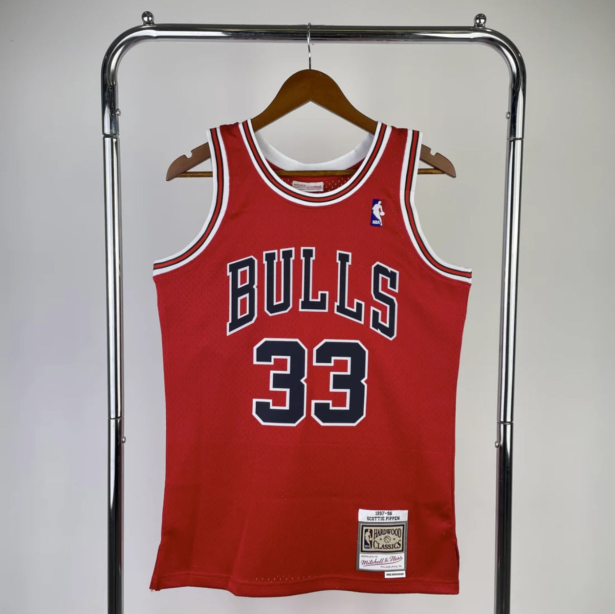 Chicago Bulls 1997-98 #33 Scottie Pippen Red Mitchell & Ness Swingman Jersey