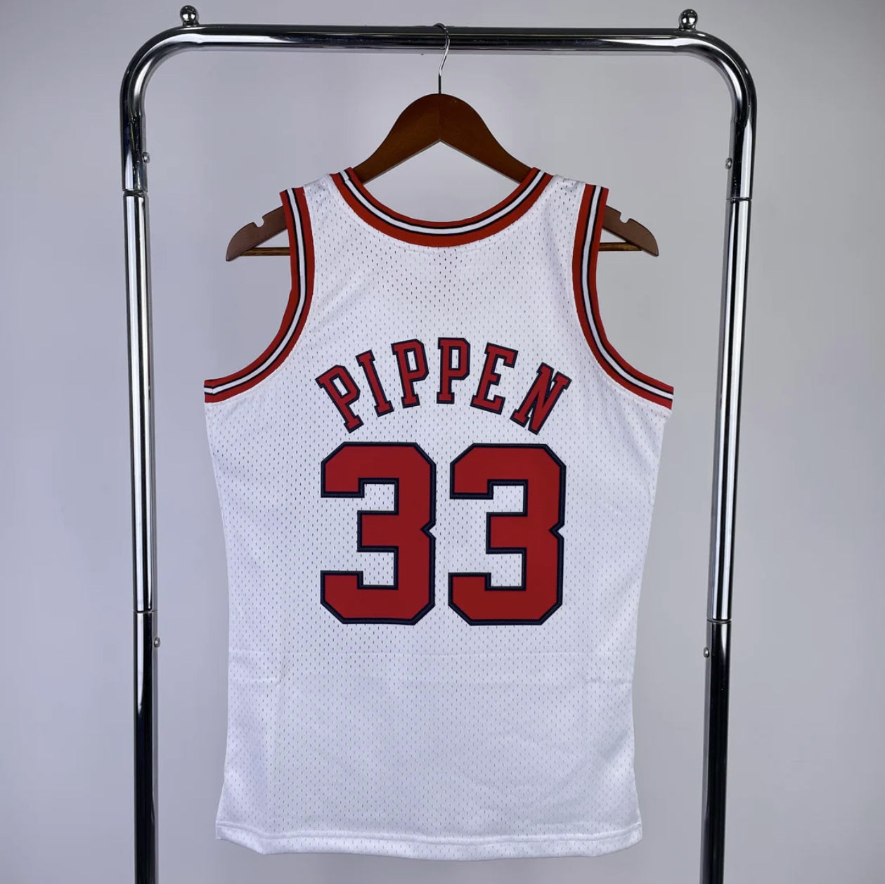 Chicago Bulls 1997-98 #33 Scottie Pippen White Mitchell & Ness Swingman Jersey