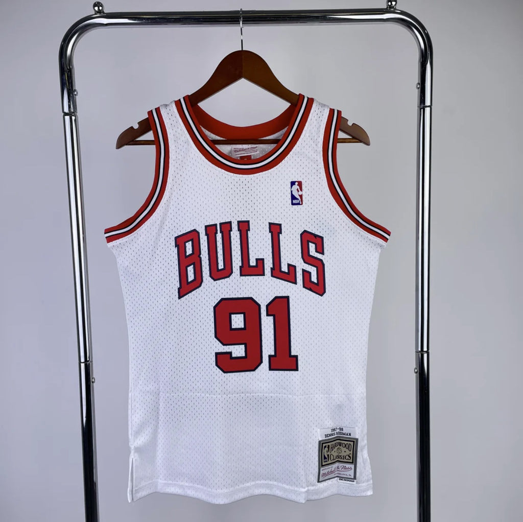 Chicago Bulls 1997-98 #91 Dennis Rodman White Mitchell & Ness Swingman Jersey