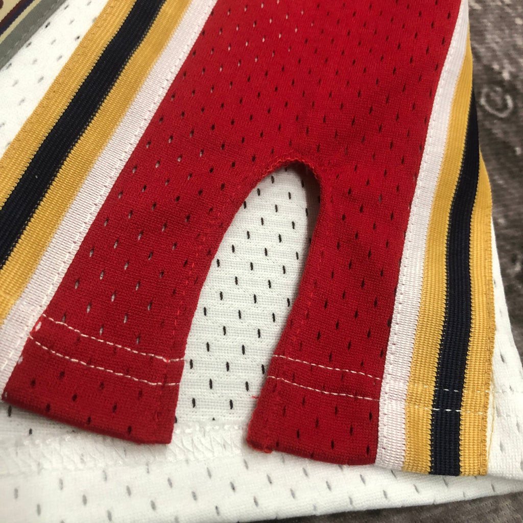 Cleveland Cavaliers 2003-04 Lebron James Mitchel & Ness White Hardwood Classics Swingman Jersey