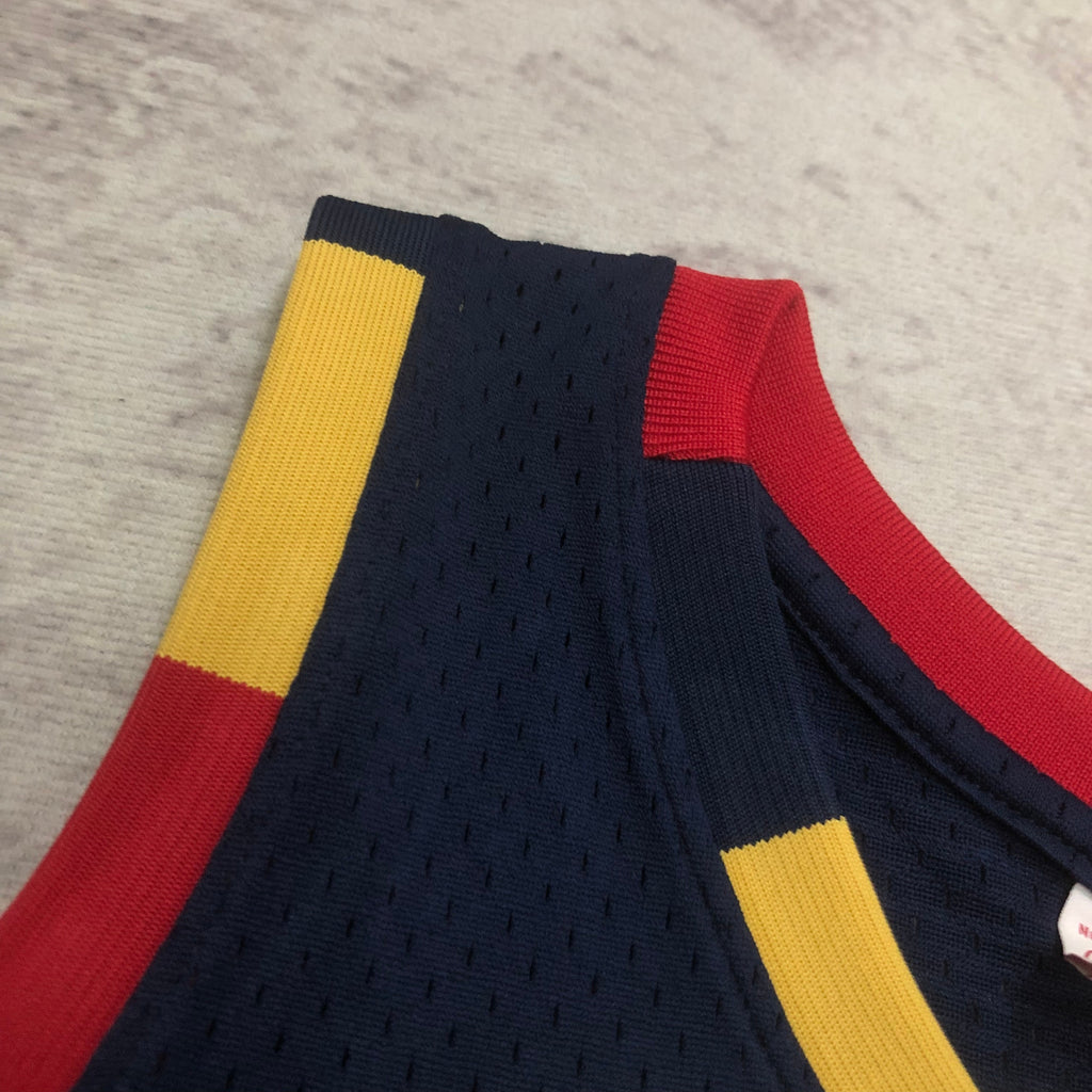 Cleveland Cavaliers 2003-04 Lebron James Mitchell & Ness Navy Hardwood Classics Swingman Jersey