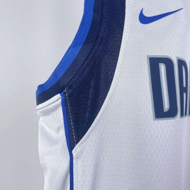 Dallas Mavericks 2022-23 White Association Edition Jersey