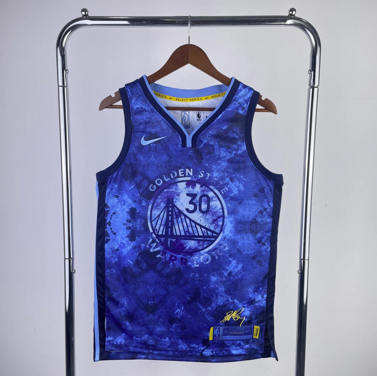 Golden State Warriors 2023-24 Steph Curry Blue Swingman Select Series Jersey