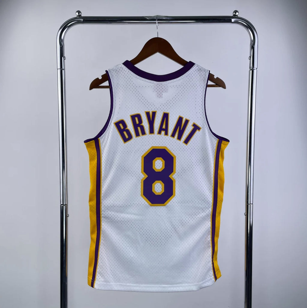 Loa Angeles Lakers 2003-04 Kobe Bryant White Mitchell & Ness Hardwood Classics Swingman Jersey