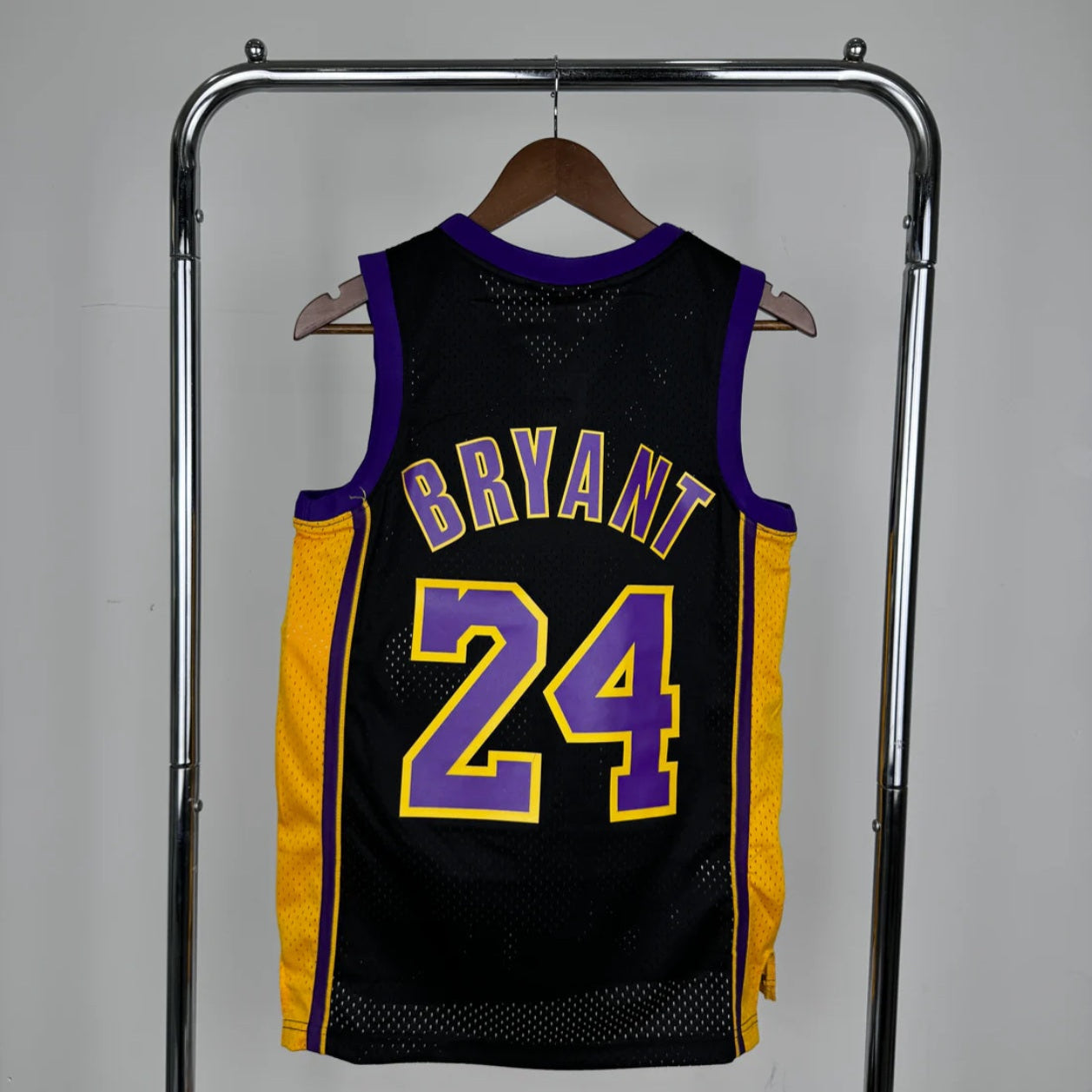 Los Angeles Lakers 2009-10 Kobe Bryant Black and Purple Mitchell & Ness Swingman Jersey