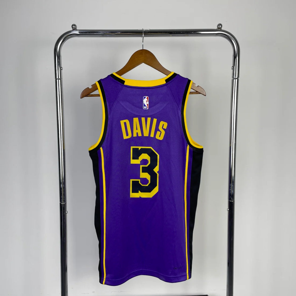 Los Angeles Lakers 2023-24 Jordan Brand Purple Swingman Statement Edition Jersey