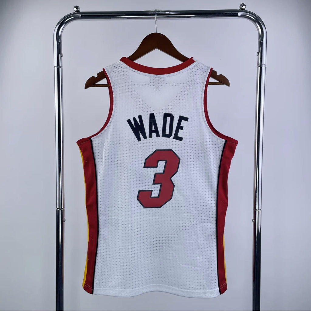 Miami Heat 2005-06 Dwayne Wade White Mitchel & Ness Hardwood Classics Jersey