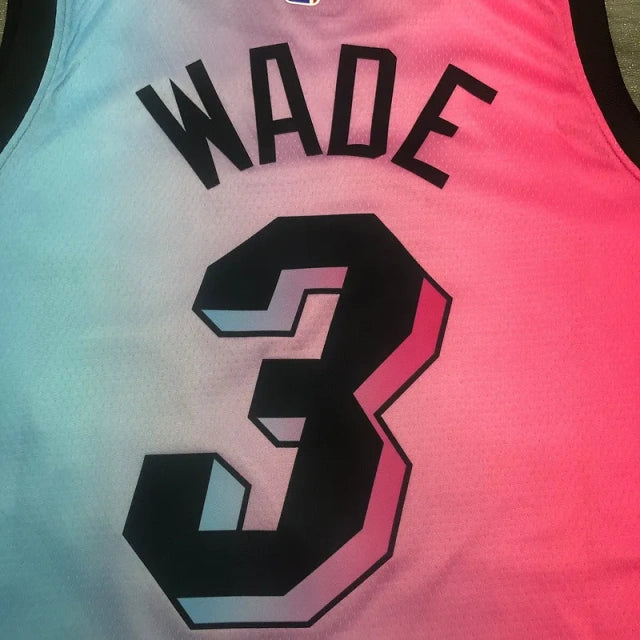 Camiseta Swingman rosa de Dwyane Wade de los Miami Heat 2020-21 (edición City)